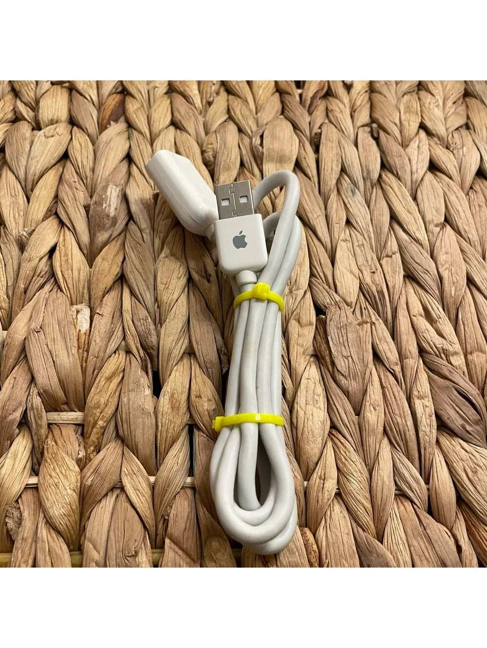 ✅Apple USB Extension Cable for A1243 Wired Keyboard White and others #️⃣0999